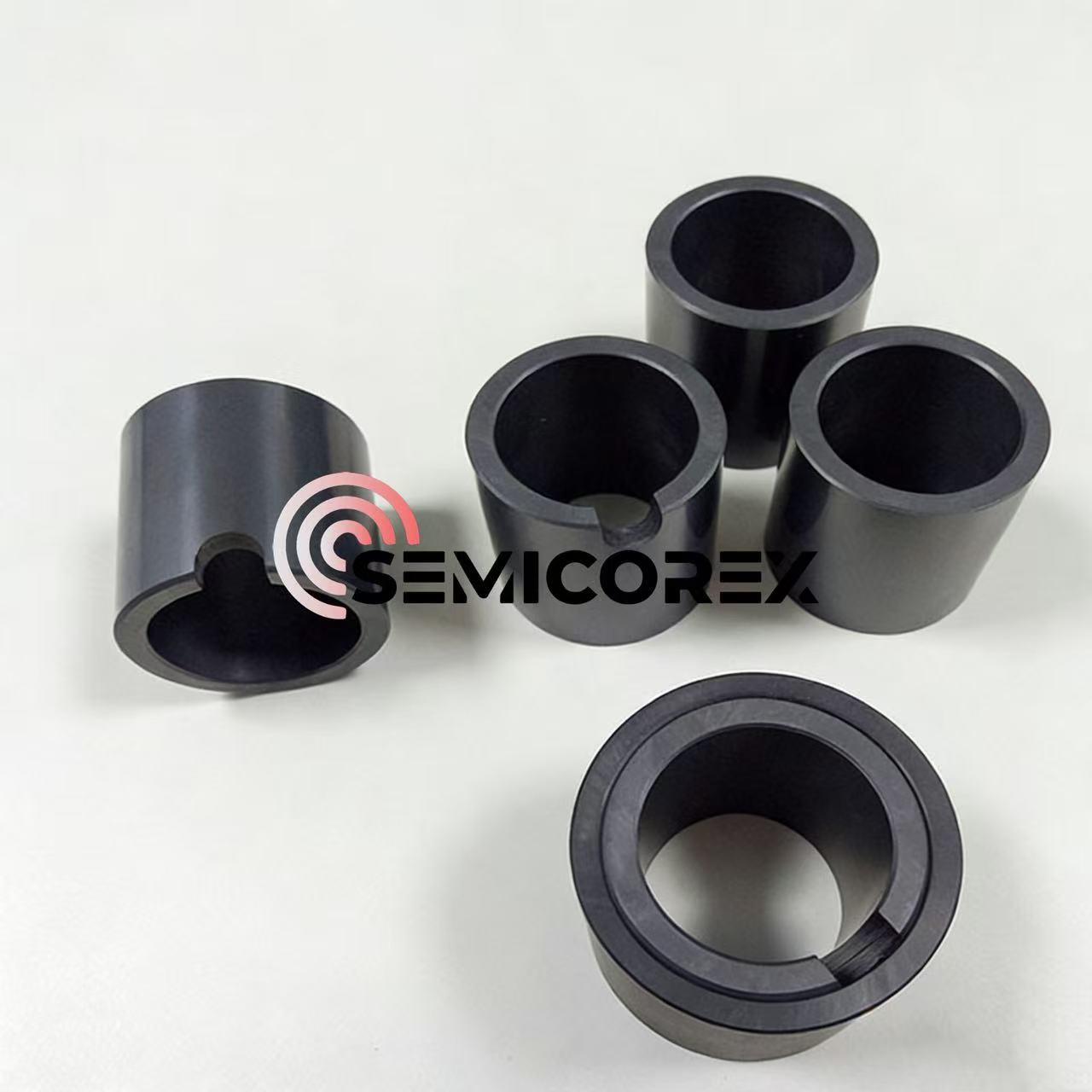 SSIC बुशिंग्ज